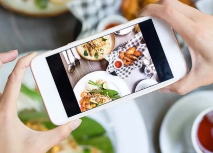 nguoi-tre-va-thuc-pham-truyen-thong