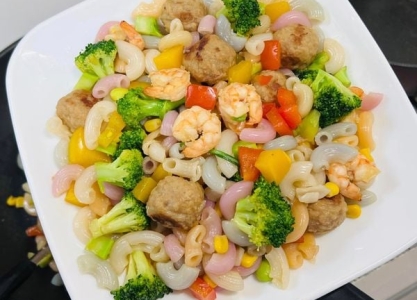 nui-hanh-trinh-tu-am-thuc-y-den-ban-an-viet